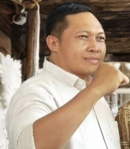Ketika Kebodohan Menjadi Alat Politik