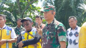 Dandim 1001/HSU-BLG Dampingi Kementan Tinjau Polder Alabio, Tegaskan Komitmen TNI Dukung Ketahanan Pangan