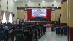 Bahas 4 Raperda, Bupati Sahrujani Apresiasi Pandangan Fraksi DPRD HSU