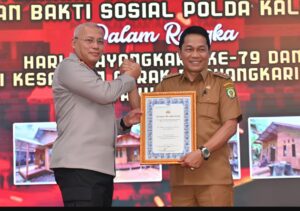 Polda Kalsel Bedah 100 Rumah di Balangan, Bupati Abdul Hadi Apresiasi Dukungan Sosial Bhayangkara