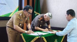 Perkuat Penegakan Hukum-Cegah Korupsi, Kejari HSU Teken MoU Strategis dengan Pemkab