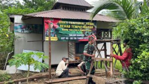 HUT TNI Ke-80, Kodim 1001/HSU-BLG Baksos Renovasi Musala