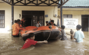 Banjir Luapan Sungai Kepung Tiga Kecamatan di Balangan, Puluhan Rumah-Jalan Raya Terdampak
