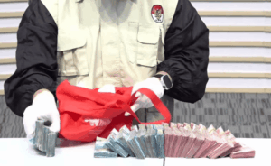 OTT KPK HSU Ungkap Dugaan Aliran Dana Pemerasan Mengalir ke Rekening Istri Kajari