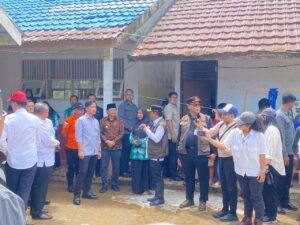 Wapres Gibran Tinjau SDN Juuh Pascabanjir Balangan, Dorong Pemulihan Sekolah dalam Sepekan