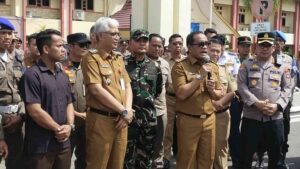 Ratusan Massa LSM GOSTI HSU Gelar Aksi Damai, Dukung Bupati Sahrujani dan Soroti Dugaan Korupsi RSUD