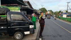 Tabrakan Pick Up di HST: Gagal Salip di Subuh Hari, Satu Penumpang Dilarikan ke RSUD Damanhuri Barabai
